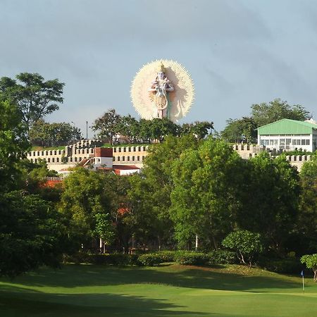 Eagleton - The Golf Resort Bidadi Esterno foto
